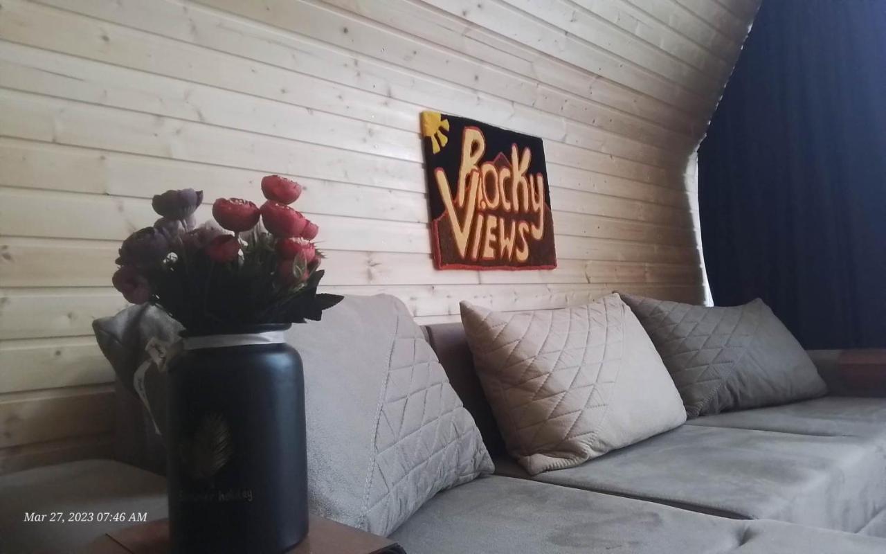 Rocky Views Казбеги